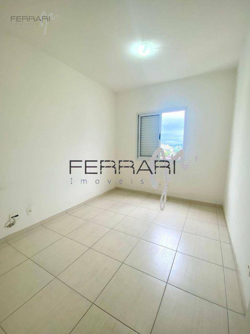 Apartamento à venda com 2 quartos, 63m² - Foto 9