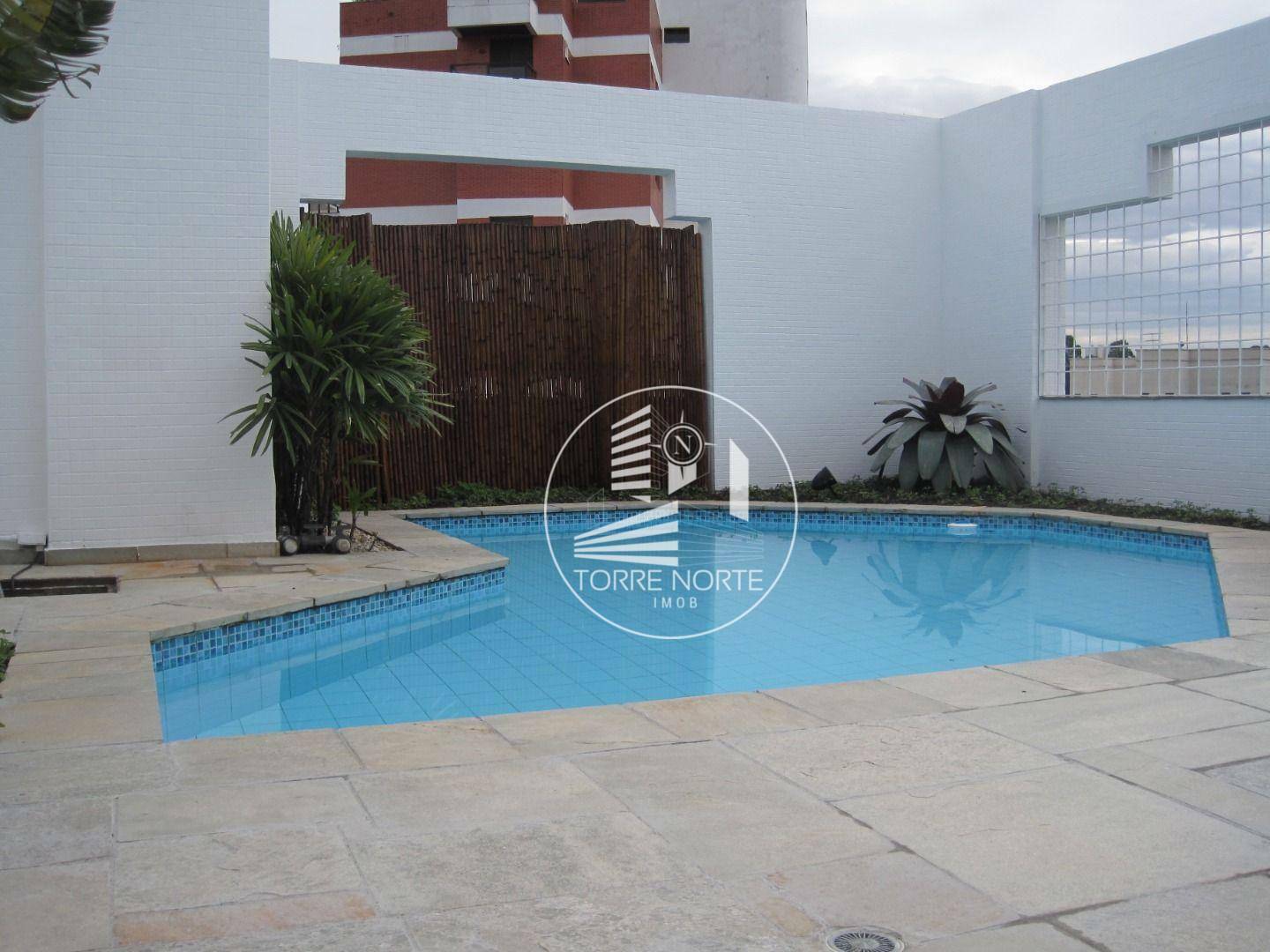 Cobertura à venda com 4 quartos, 350m² - Foto 11