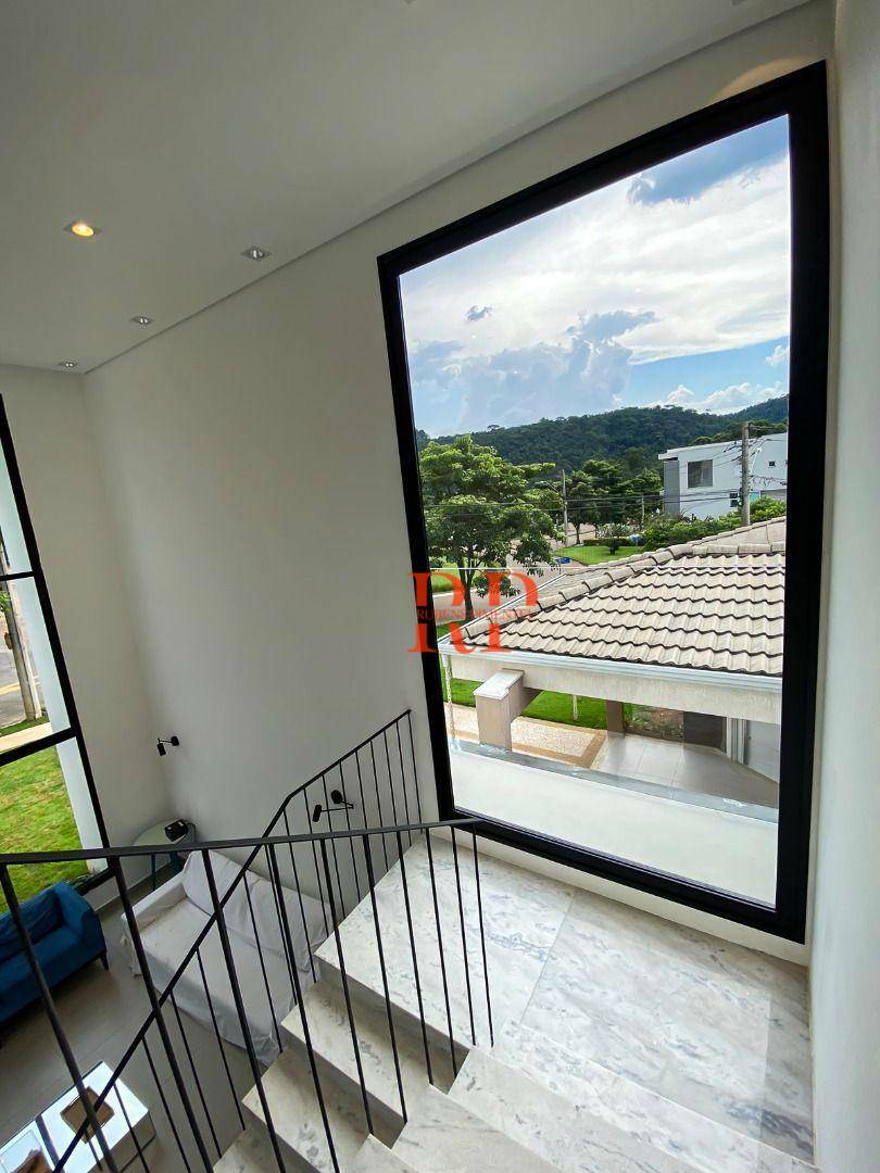 Casa à venda com 4 quartos, 233m² - Foto 39