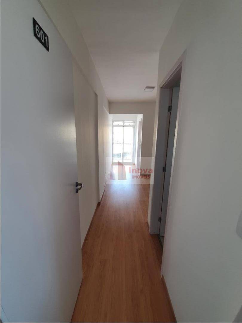 Apartamento à venda com 1 quarto, 40m² - Foto 4