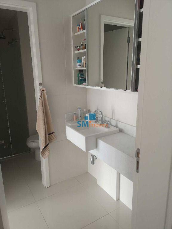 Apartamento para alugar com 1 quarto, 56m² - Foto 7