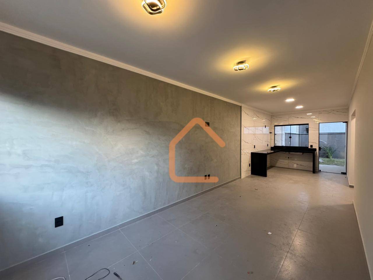 Casa à venda com 3 quartos, 92m² - Foto 3