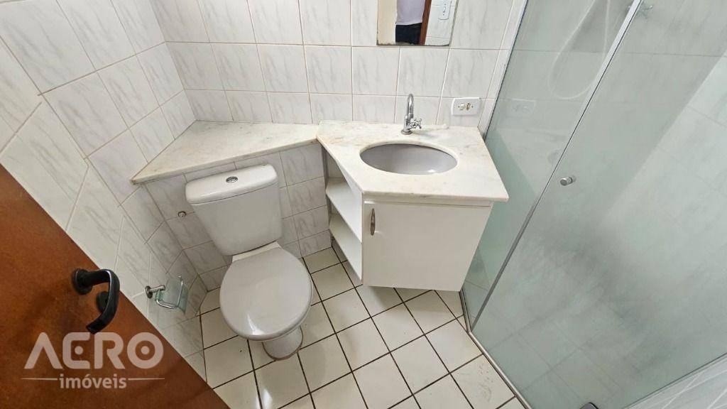 Apartamento para alugar com 3 quartos, 74m² - Foto 26