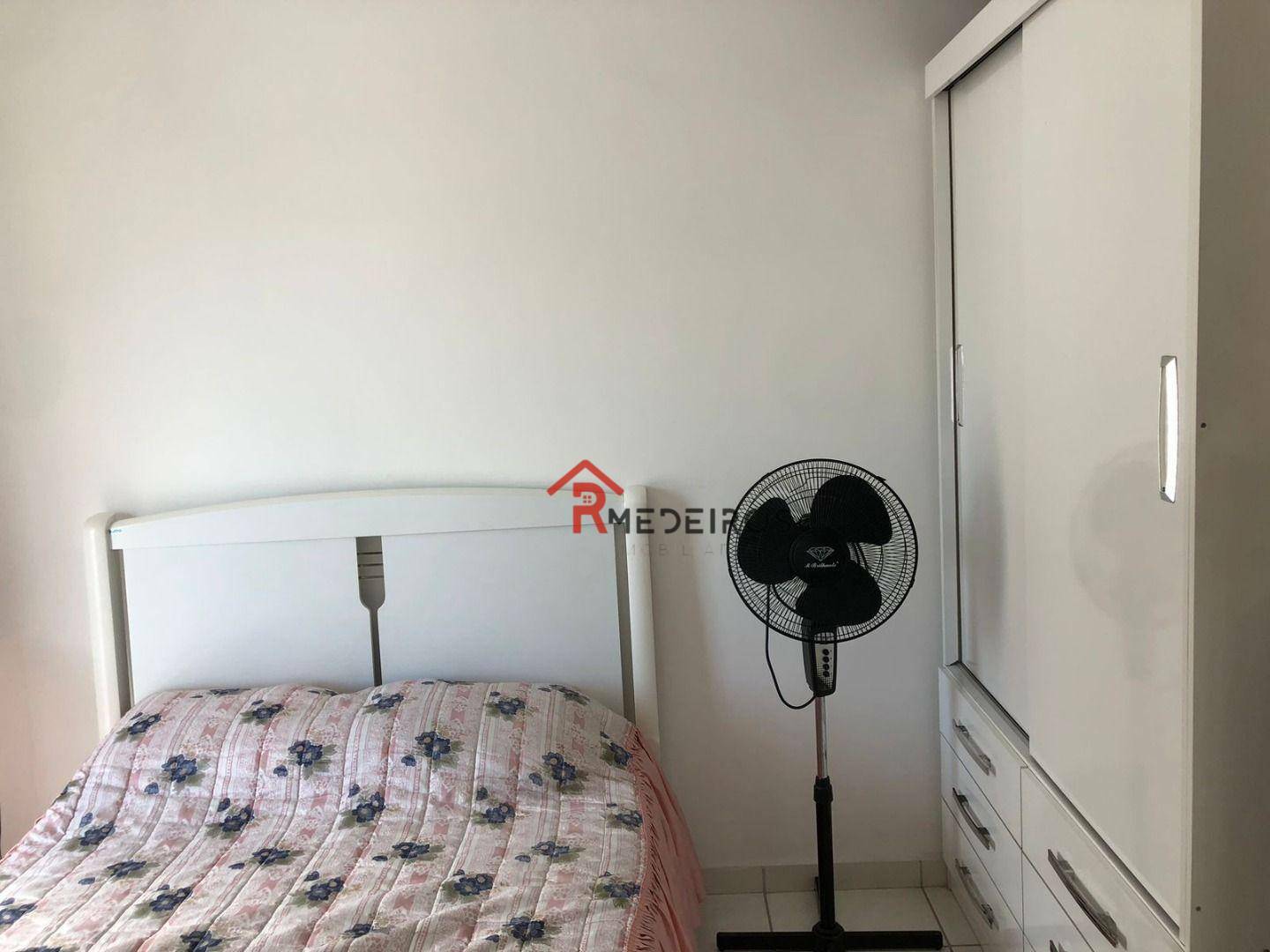 Apartamento à venda com 2 quartos, 74m² - Foto 18