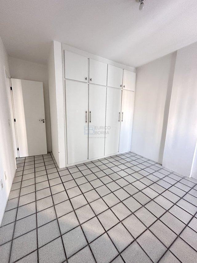 Apartamento para alugar com 3 quartos, 105m² - Foto 6