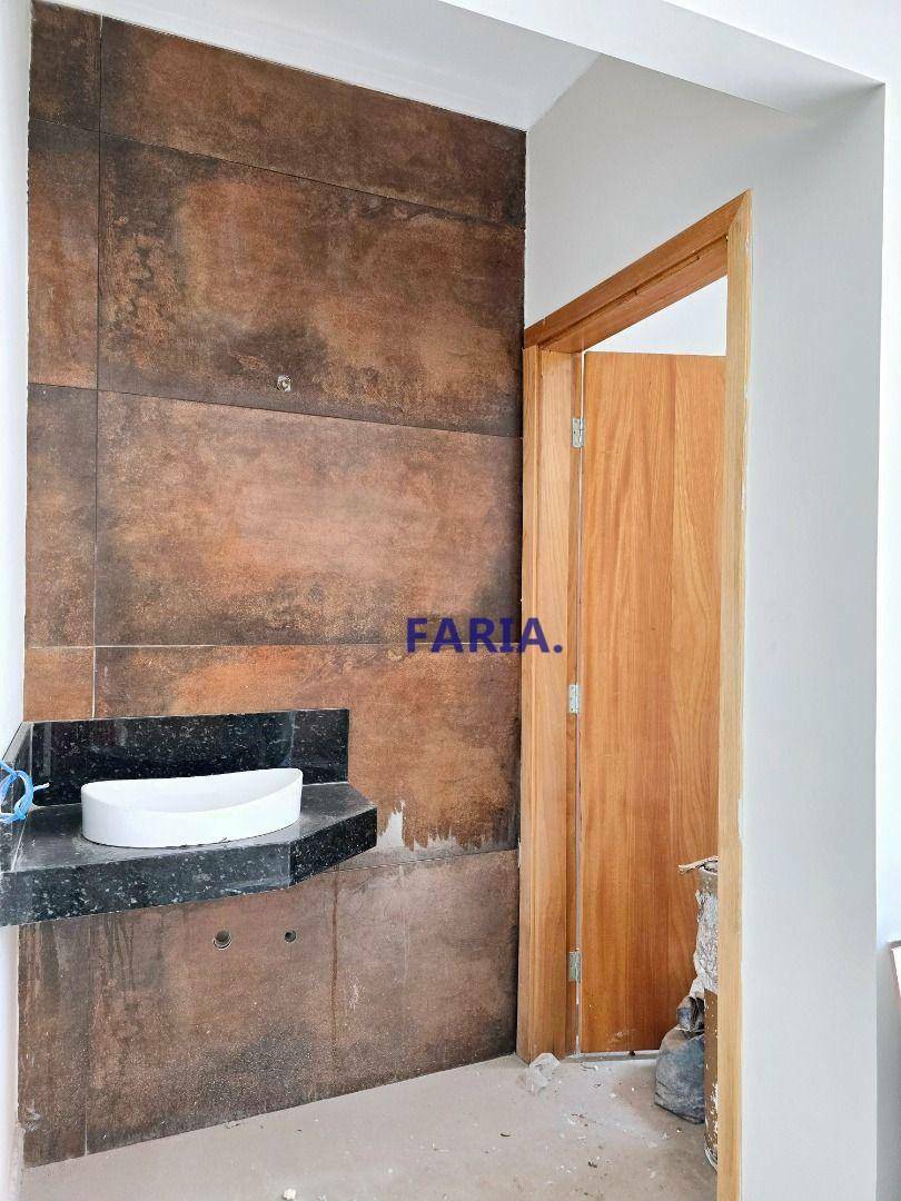 Casa à venda com 3 quartos, 110m² - Foto 5