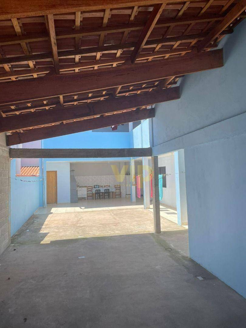 Casa à venda com 4 quartos, 257m² - Foto 15