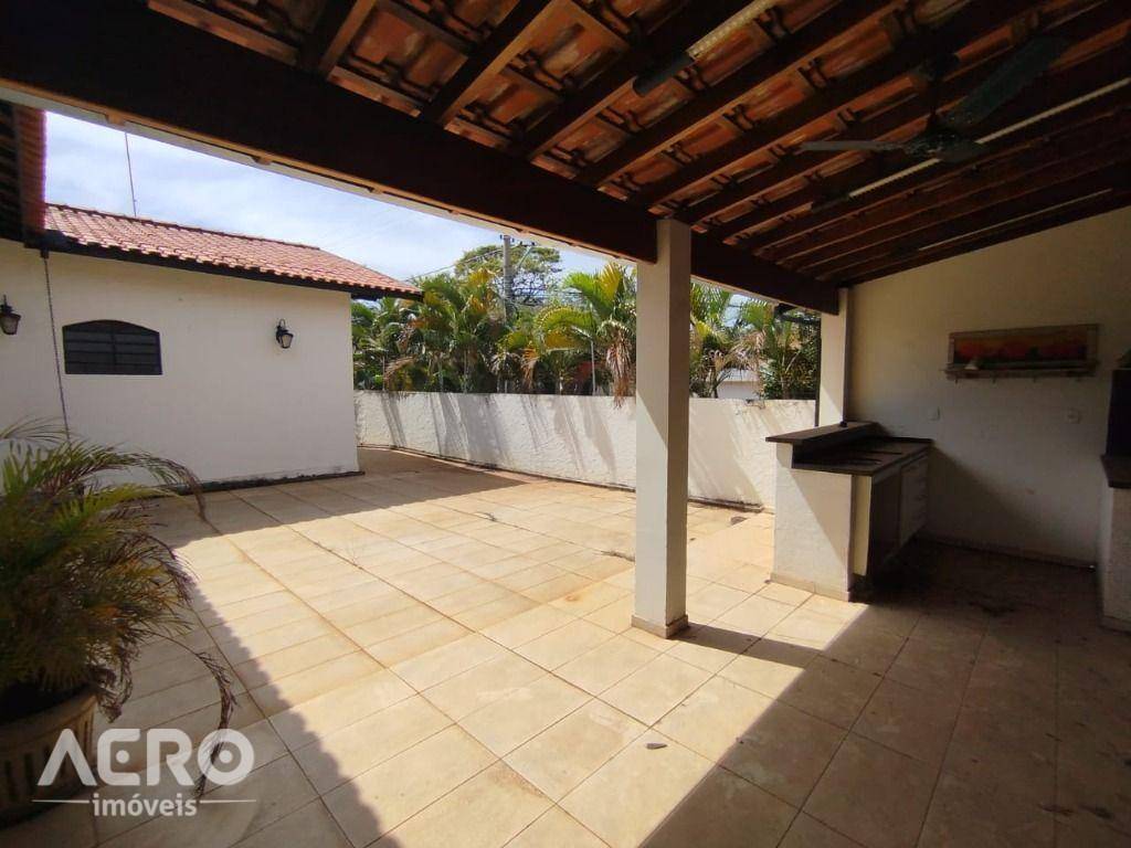 Casa, 6 quartos, 400 m² - Foto 2