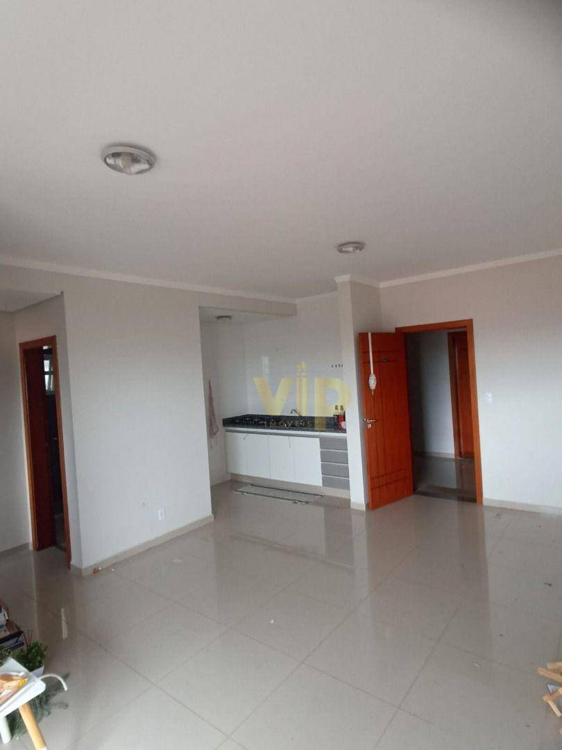 Apartamento para alugar com 2 quartos, 70m² - Foto 1