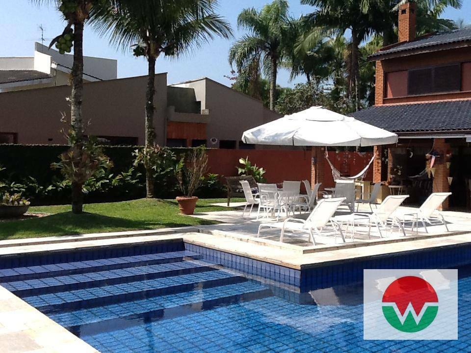 Casa de Condomínio à venda com 6 quartos, 810m² - Foto 2