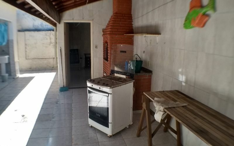 Casa à venda com 2 quartos, 90m² - Foto 22