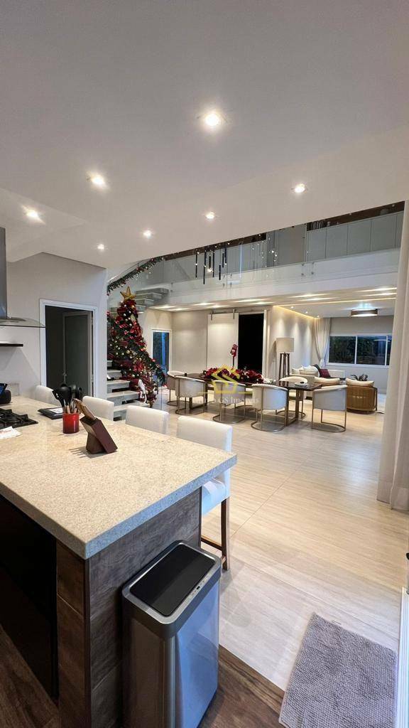 Casa de Condomínio à venda com 4 quartos, 415m² - Foto 20