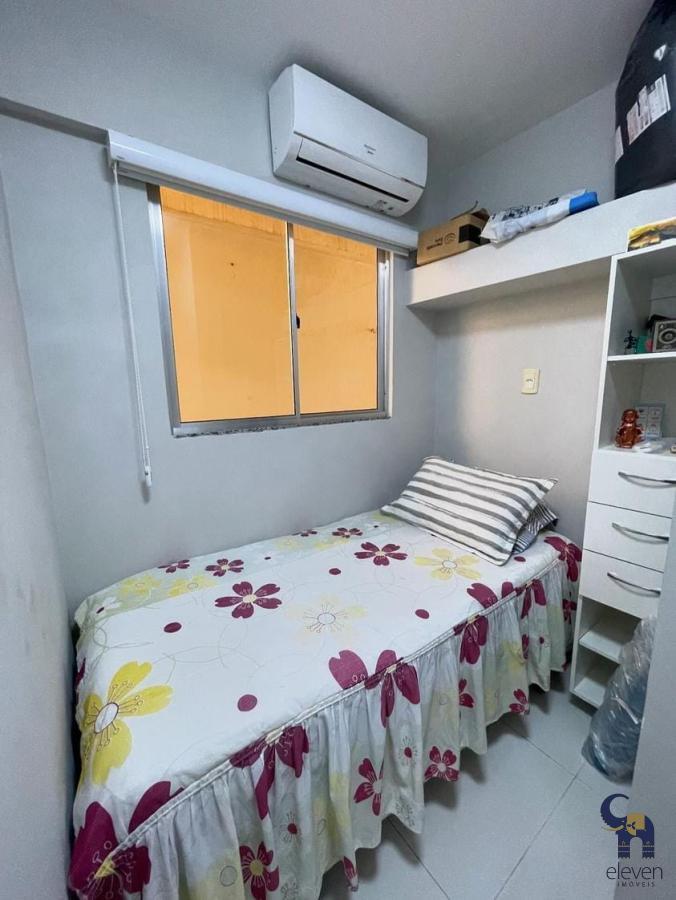 Casa à venda com 4 quartos, 220m² - Foto 17