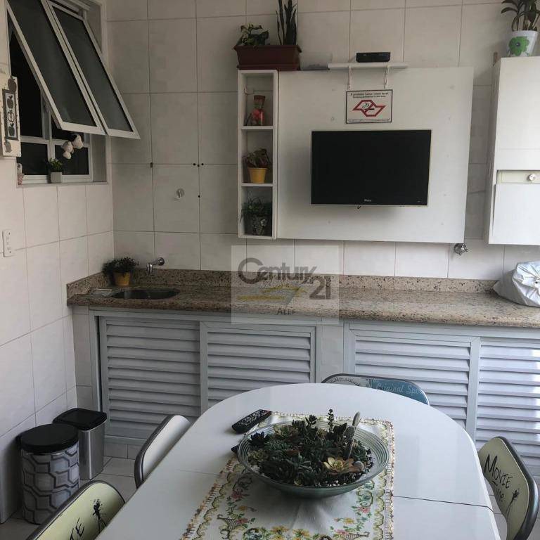 Apartamento à venda com 3 quartos, 139m² - Foto 16