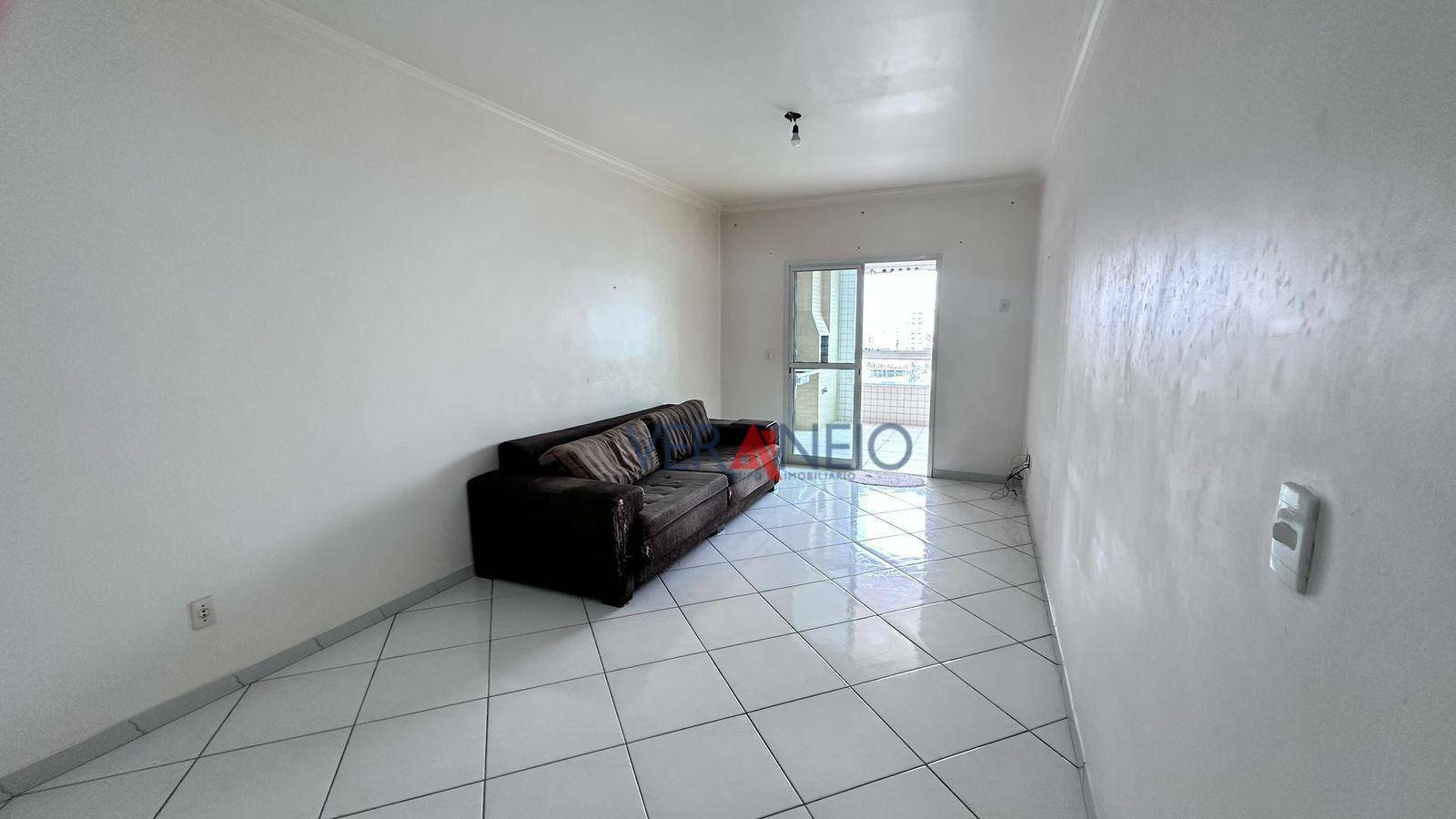 Apartamento para alugar com 3 quartos, 131m² - Foto 3