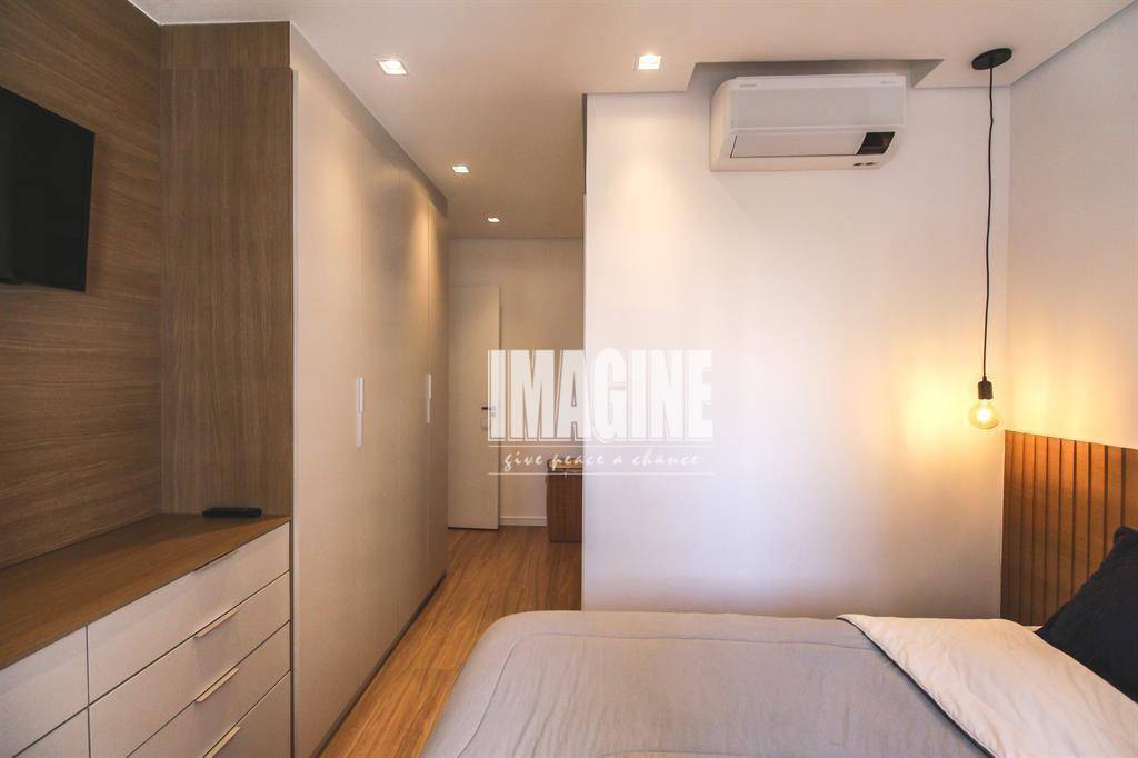 Apartamento à venda com 2 quartos, 70m² - Foto 8