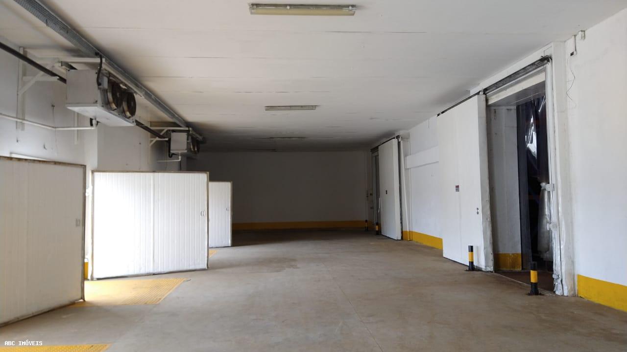 Depósito-Galpão-Armazém para alugar com 1 quarto, 11000m² - Foto 16