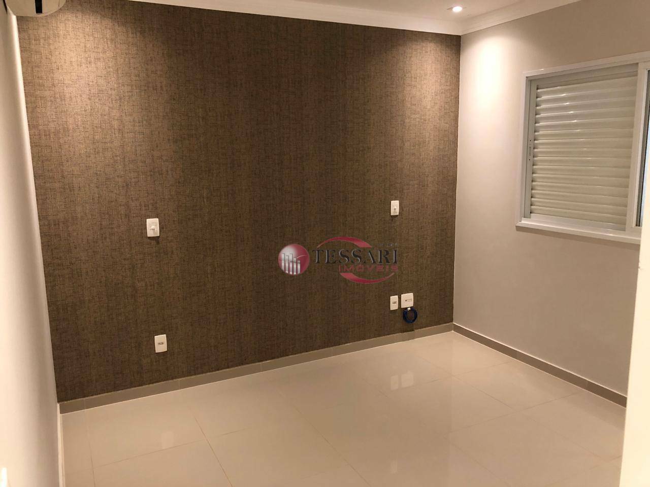 Apartamento à venda com 3 quartos, 157m² - Foto 5