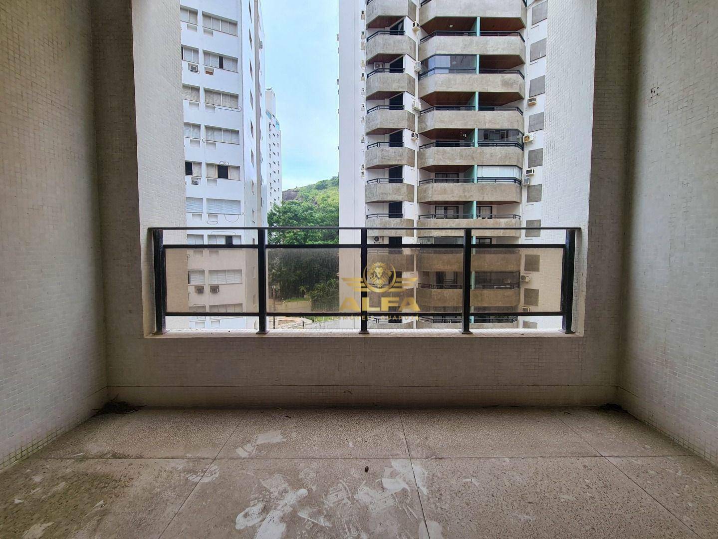 Apartamento à venda com 3 quartos, 101m² - Foto 4