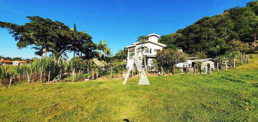 Chácara à venda com 3 quartos, 134m² - Foto 11