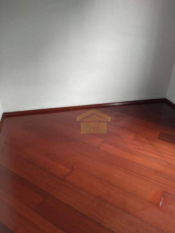 Apartamento para alugar com 2 quartos, 64m² - Foto 9