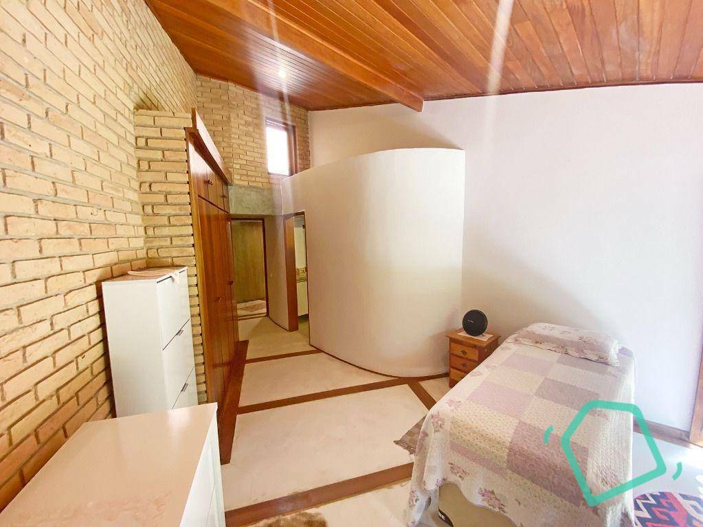 Casa de Condomínio à venda com 4 quartos, 368m² - Foto 24