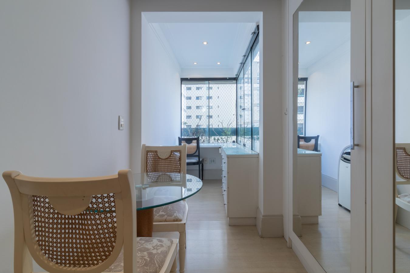 Apartamento para alugar com 4 quartos, 147m² - Foto 24