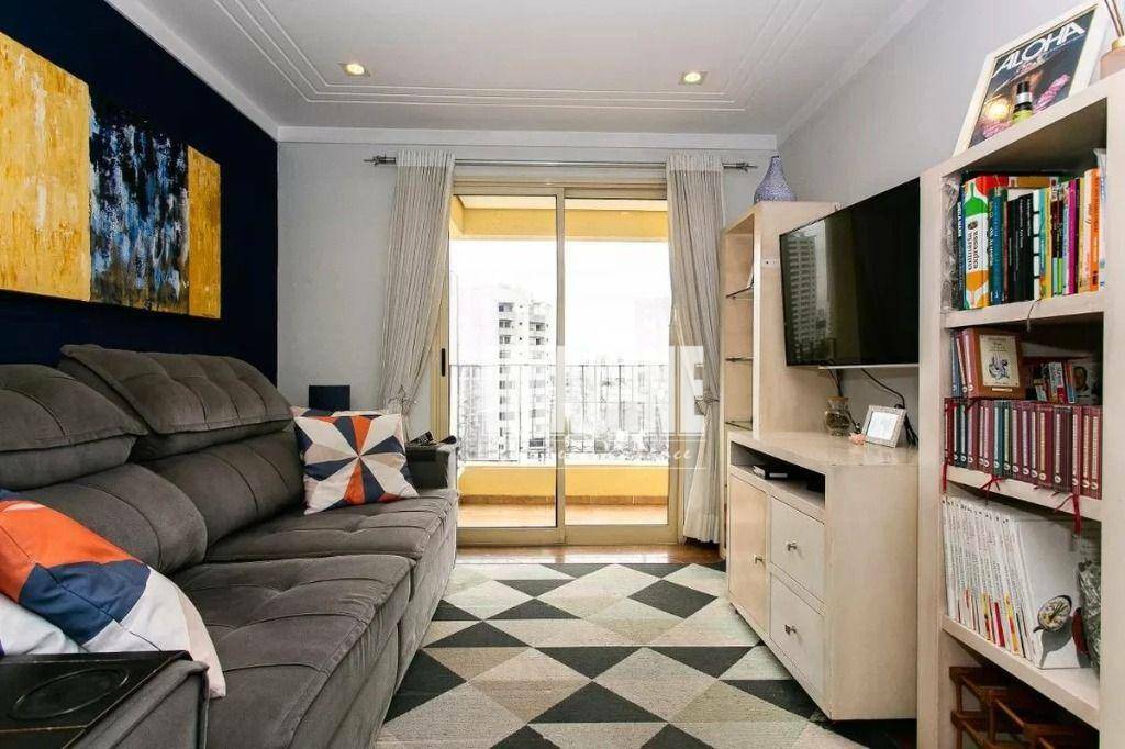 Apartamento à venda com 3 quartos, 96m² - Foto 2