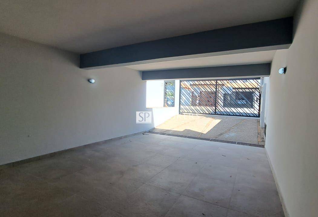 Casa para alugar com 3 quartos, 280m² - Foto 20