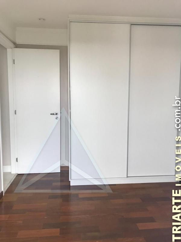 Apartamento à venda com 3 quartos, 135m² - Foto 15