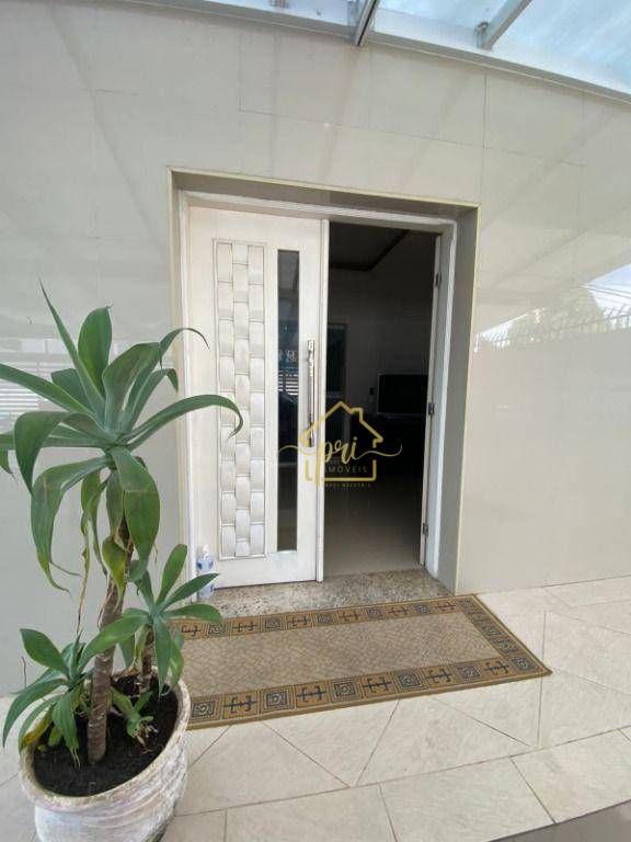 Sobrado à venda com 4 quartos, 200m² - Foto 10