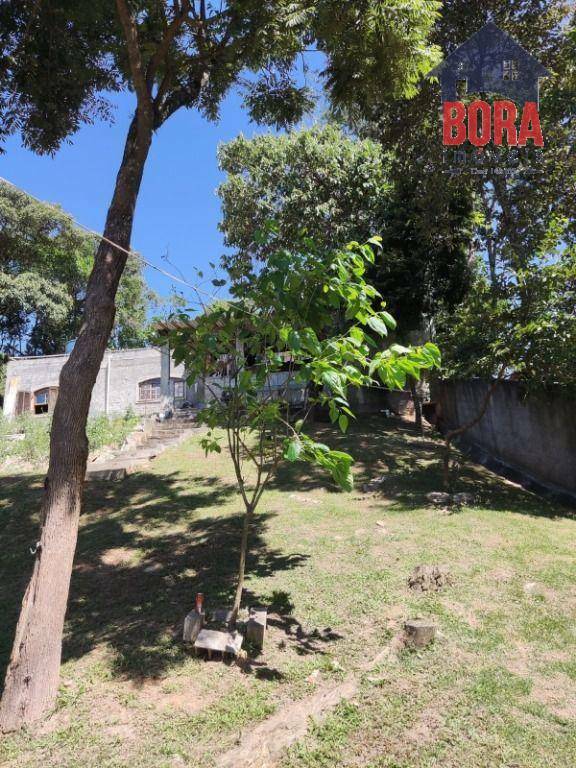 Casa à venda com 2 quartos, 300m² - Foto 18