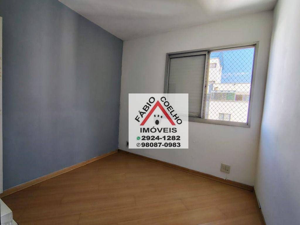 Apartamento à venda com 3 quartos, 81m² - Foto 27