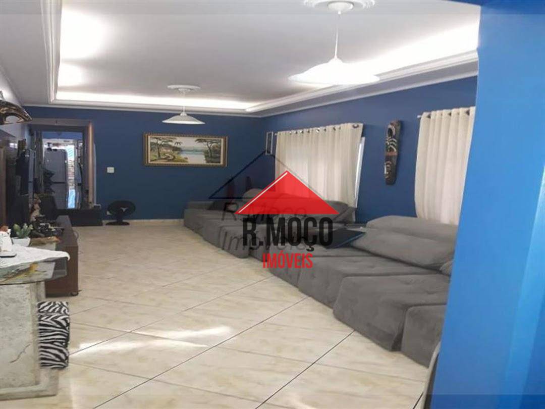 Sobrado à venda com 4 quartos, 234m² - Foto 1