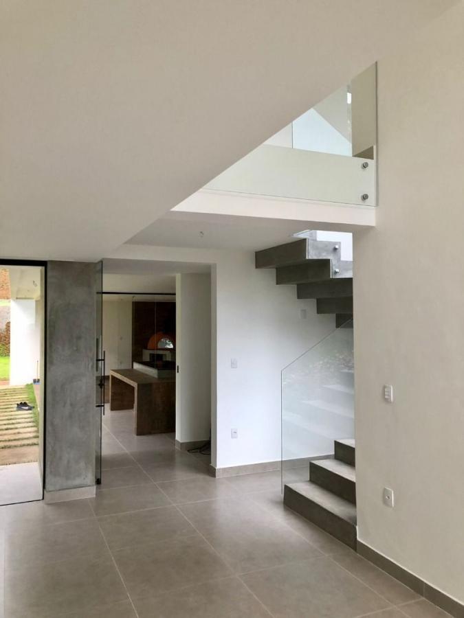 Casa à venda com 3 quartos, 400m² - Foto 9