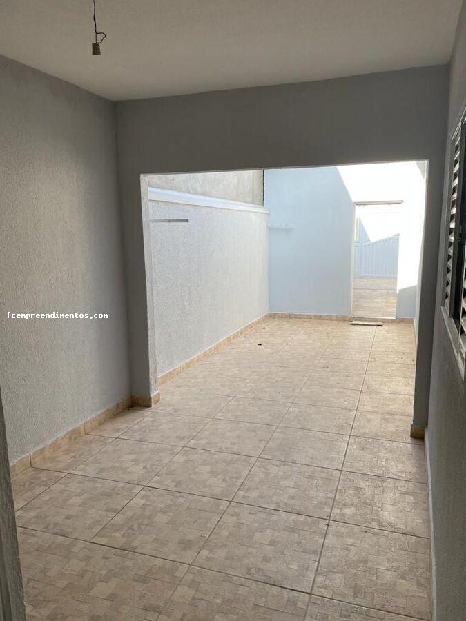 Casa à venda com 2 quartos, 140m² - Foto 10