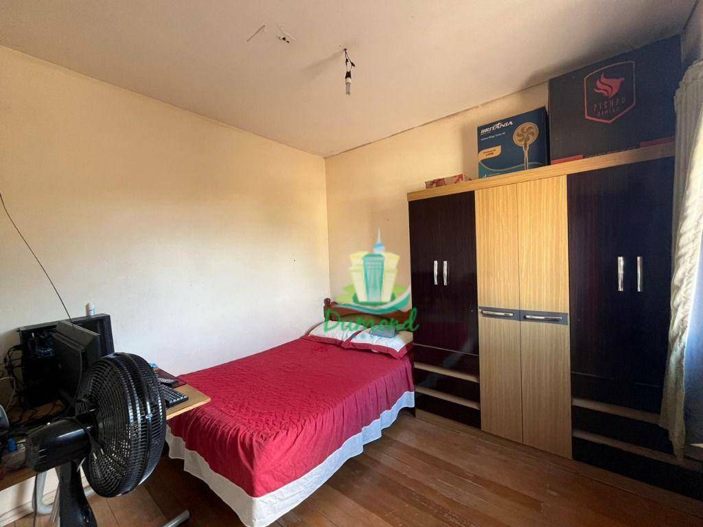 Sobrado à venda com 6 quartos, 280m² - Foto 11