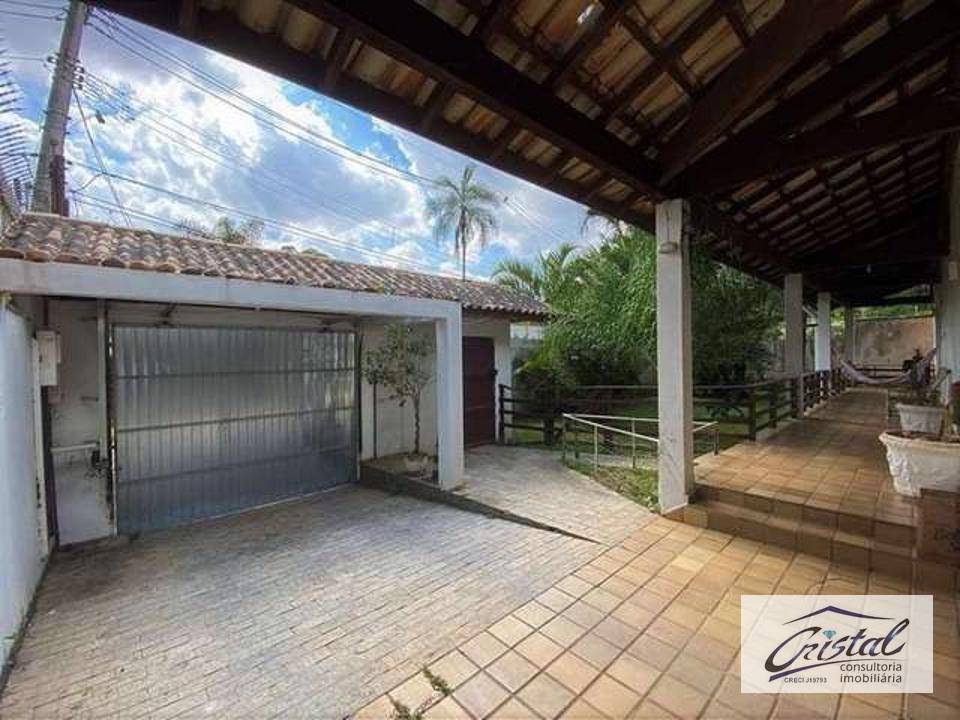 Casa de Condomínio à venda e aluguel com 4 quartos, 780m² - Foto 3