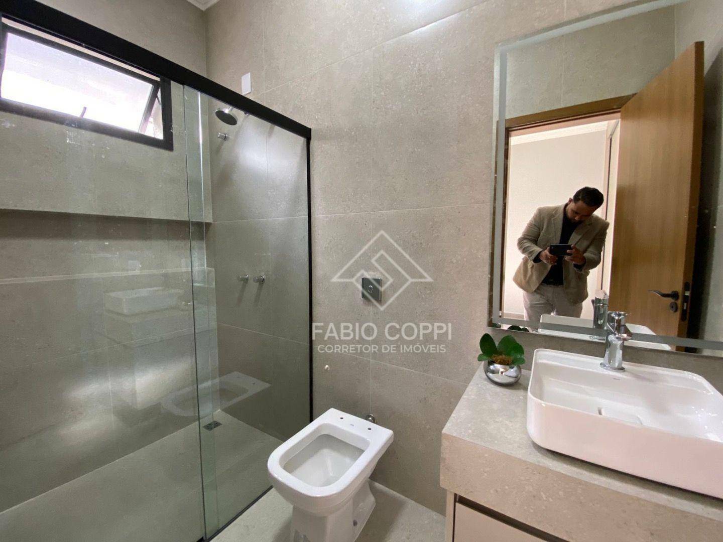 Casa de Condomínio à venda com 3 quartos, 210m² - Foto 31