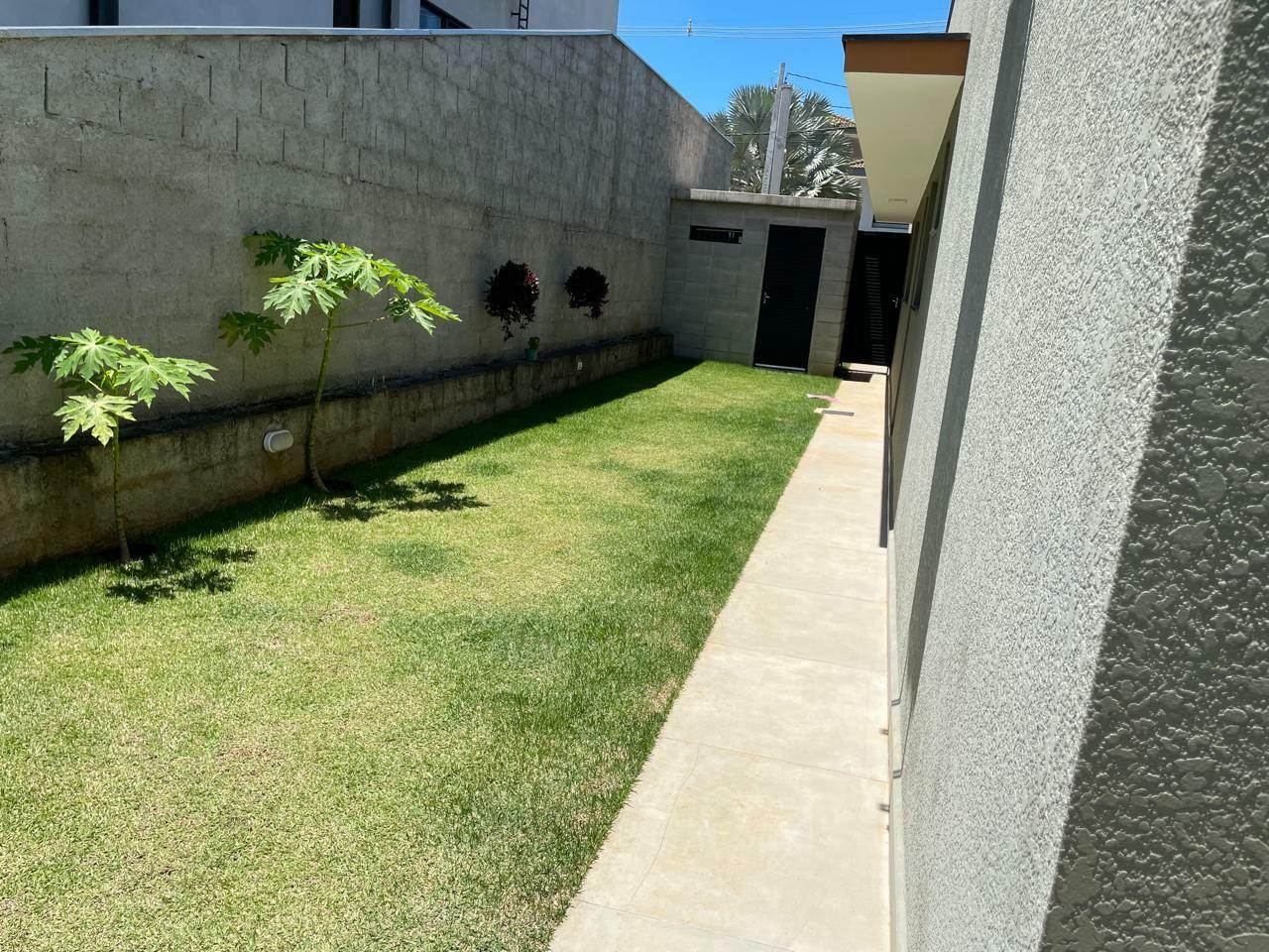 Casa de Condomínio à venda com 3 quartos, 240m² - Foto 21