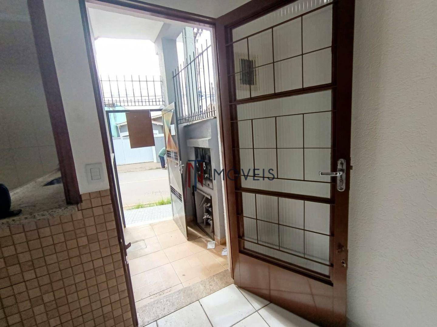 Casa para alugar com 2 quartos, 60M2 - Foto 6