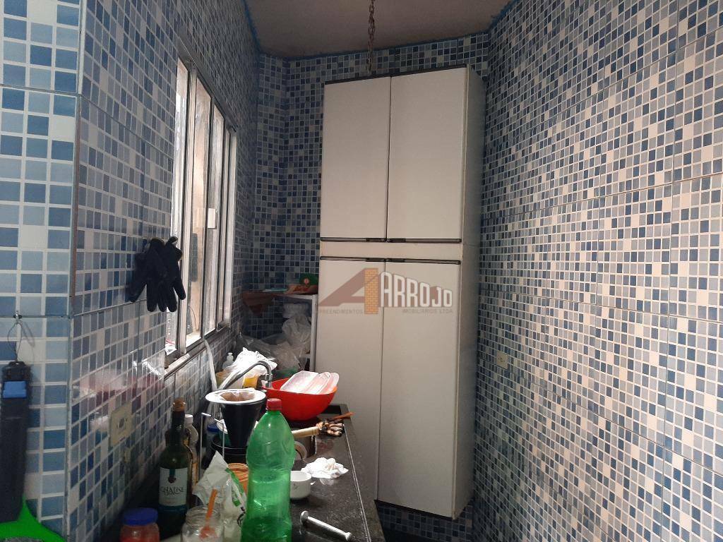 Sobrado à venda com 3 quartos, 140m² - Foto 6