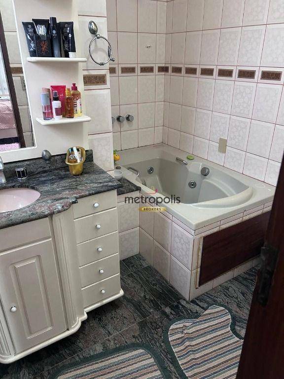 Sobrado à venda com 4 quartos, 225m² - Foto 13