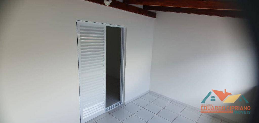 Casa à venda e aluguel com 3 quartos, 111m² - Foto 19