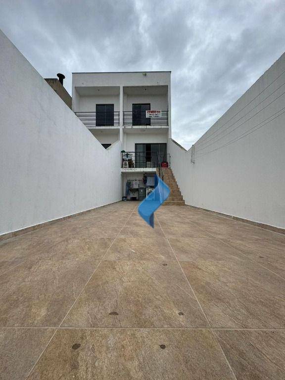 Casa à venda com 2 quartos, 80m² - Foto 12