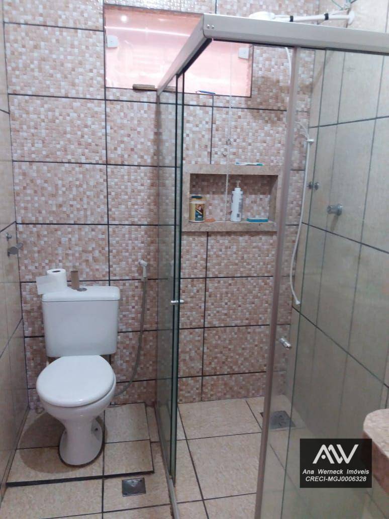 Casa à venda com 3 quartos, 240m² - Foto 6