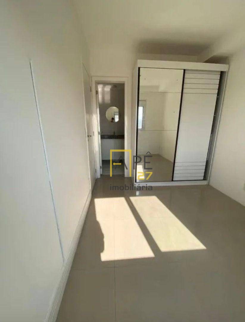 Apartamento para alugar com 2 quartos, 65m² - Foto 10