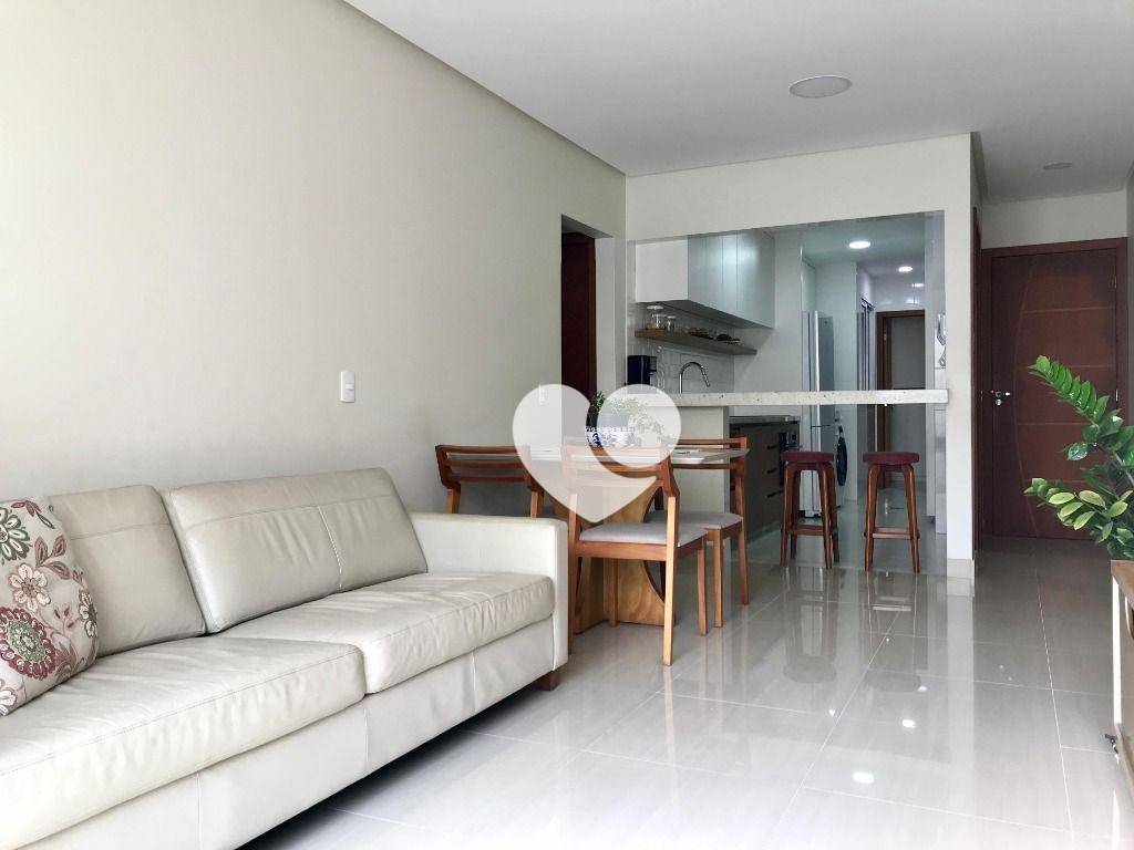 Apartamento à venda com 2 quartos, 76m² - Foto 3