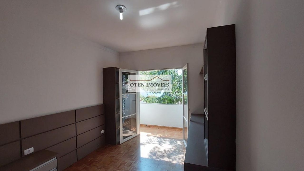 Casa à venda com 3 quartos, 220m² - Foto 20