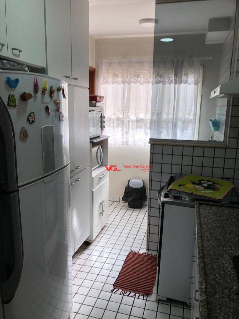 Apartamento à venda com 3 quartos, 90m² - Foto 8